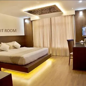 https://clyford-inn.kerala-hotels.net
