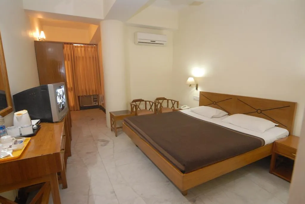 The Komfort Inn Chandigarh Hotel