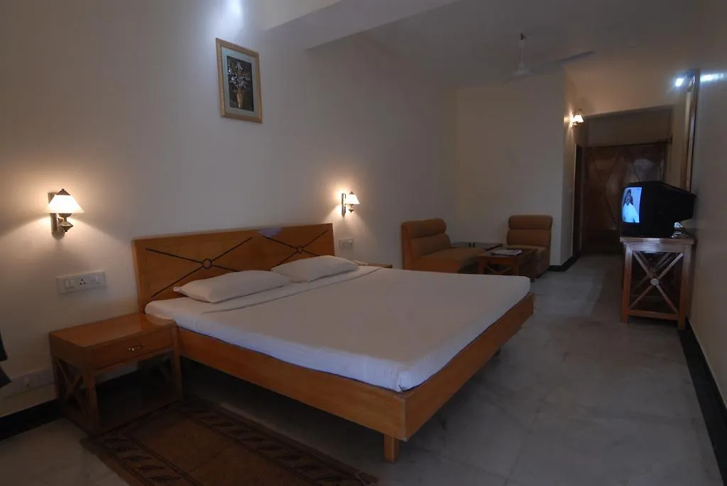 The Komfort Inn Chandigarh 2*,  India